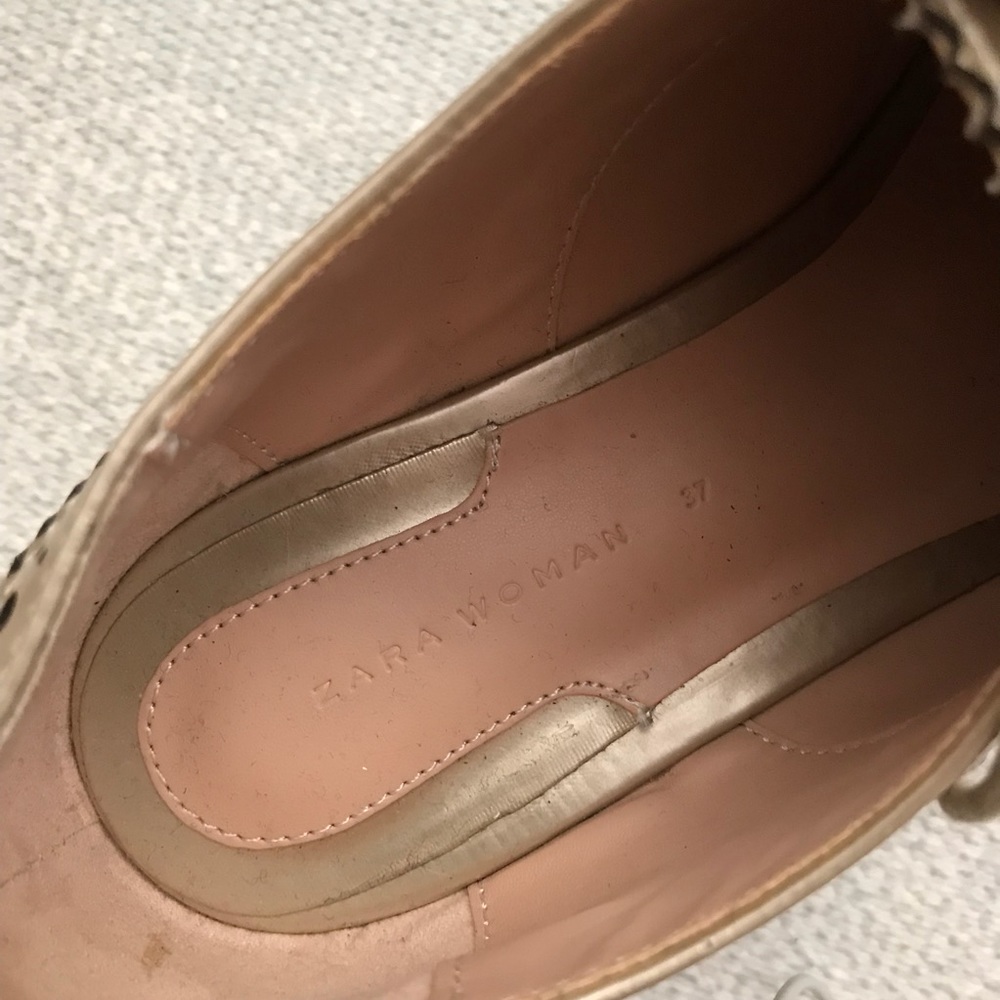 NWT ZARA GOLD PLATFORM BROUGUES IN GOLD - Picture 4 of 7